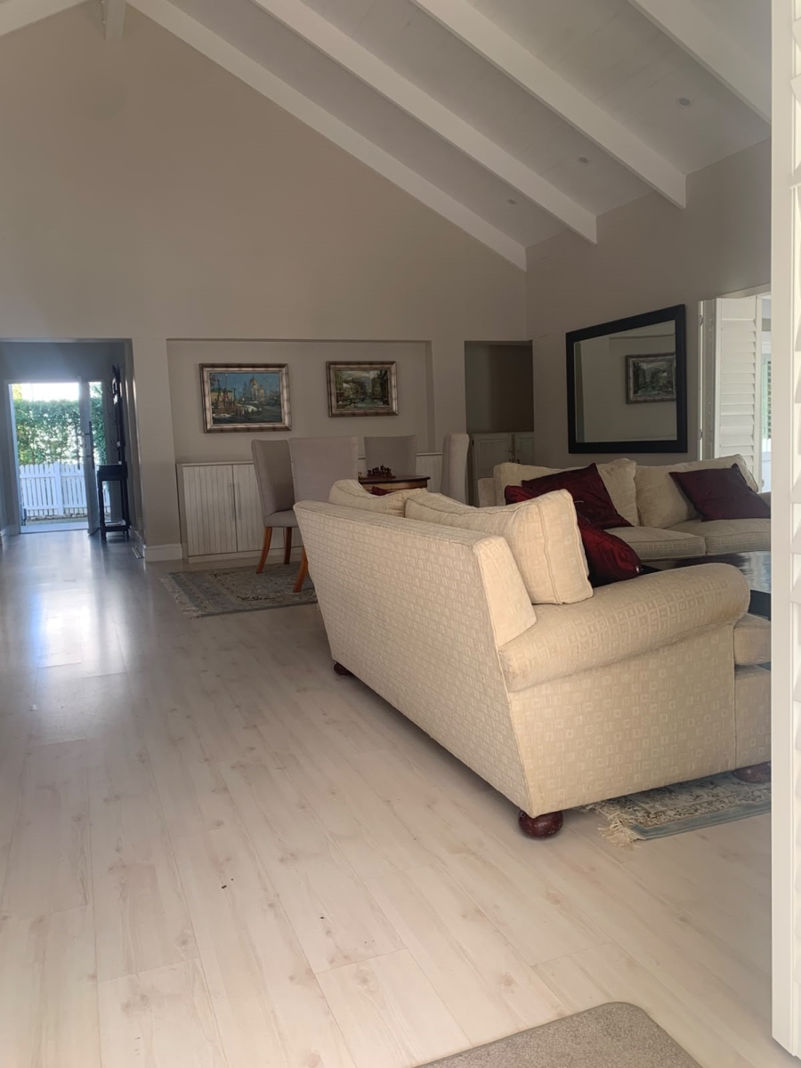 4 Bedroom Property for Sale in Goose Valley Western Cape